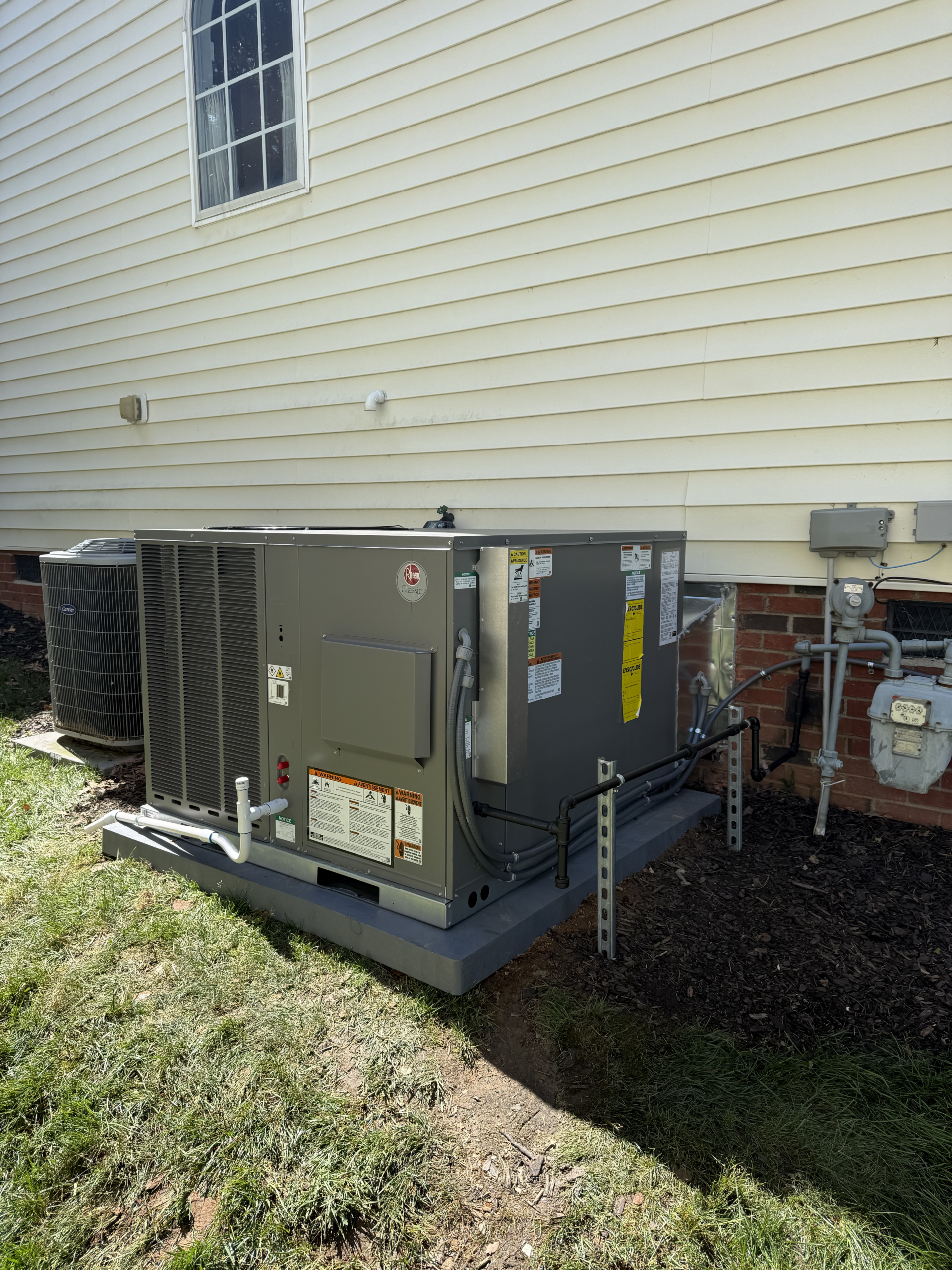 Why Is My Heat Pump Running Constantly? 7 Common Causes